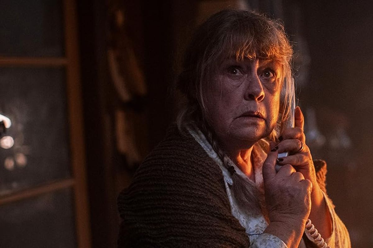 Crítica de Sting: Araña asesina